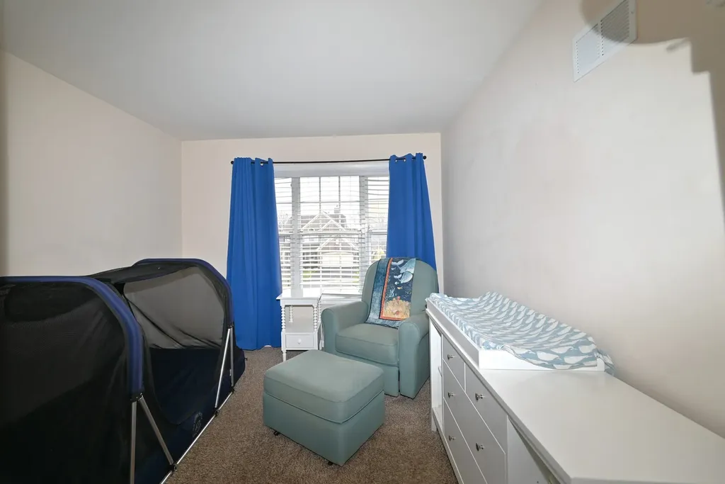 1216 William Drive Lake Zurich IL 60047
