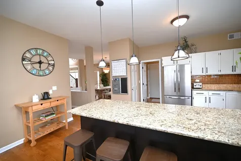1216 William Drive Lake Zurich IL 60047