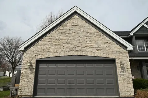 1216 William Drive Lake Zurich IL 60047