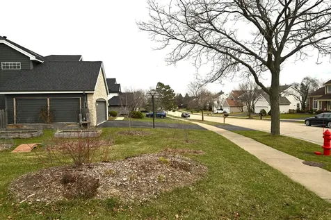 1216 William Drive Lake Zurich IL 60047