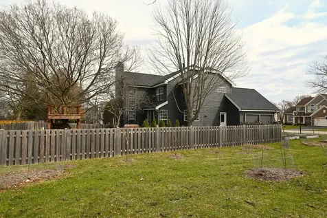 1216 William Drive Lake Zurich IL 60047