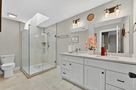 8166 West 87th Street Hickory Hills IL 60457