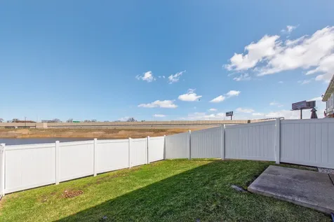 8166 West 87th Street Hickory Hills IL 60457