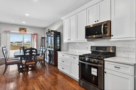 8166 West 87th Street Hickory Hills IL 60457