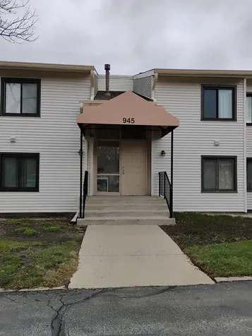 945 Commonwealth Court Vernon Hills IL 60061