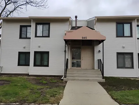945 Commonwealth Court Vernon Hills IL 60061