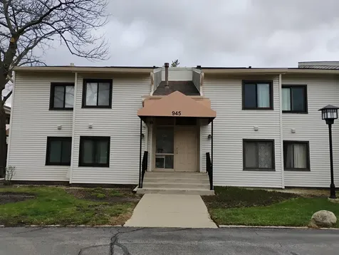 945 Commonwealth Court Vernon Hills IL 60061