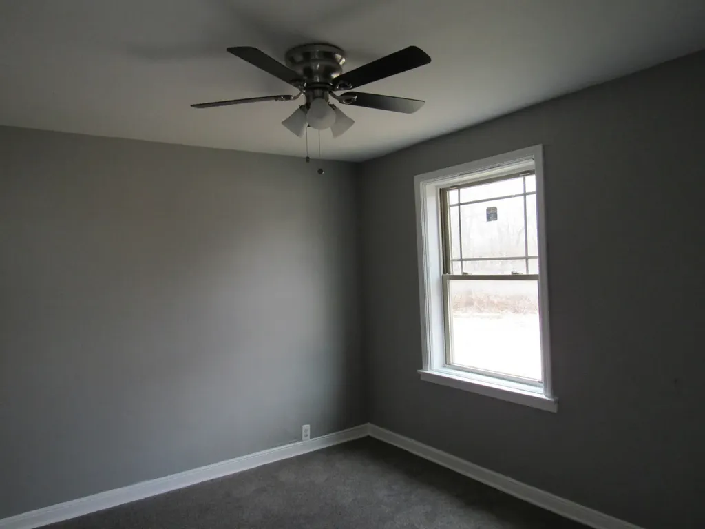 8756 South Kimbark Avenue Chicago IL 60619