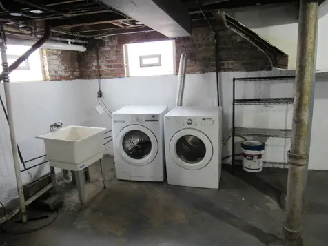 8756 South Kimbark Avenue Chicago IL 60619