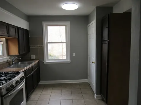 8756 South Kimbark Avenue Chicago IL 60619