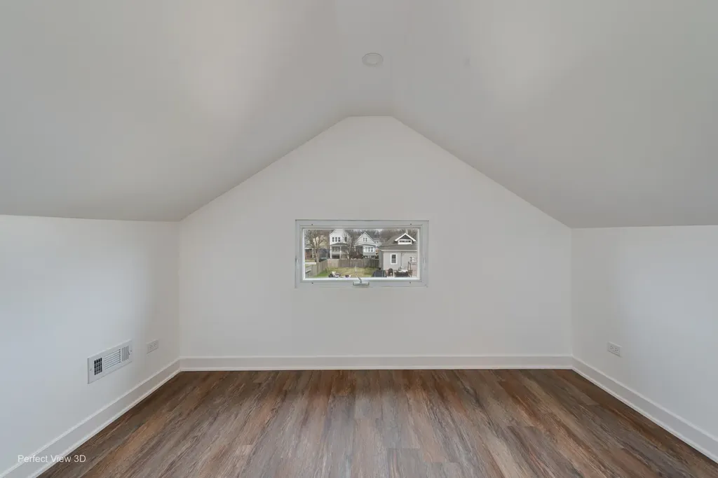 318 West 112th Street Chicago IL 60628