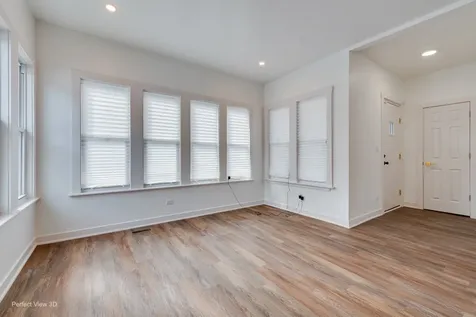 318 West 112th Street Chicago IL 60628