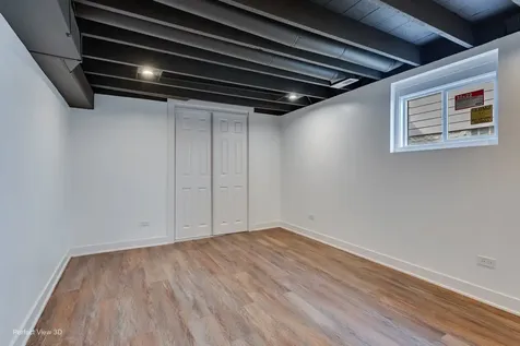 318 West 112th Street Chicago IL 60628
