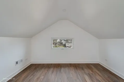 318 West 112th Street Chicago IL 60628