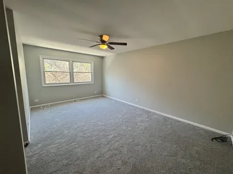 940 Tanglewood Drive Wheeling IL 60090