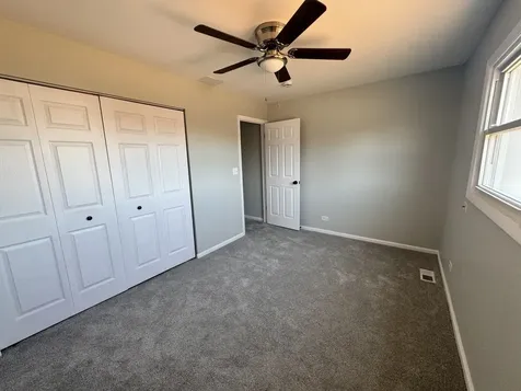940 Tanglewood Drive Wheeling IL 60090