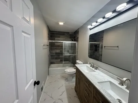 940 Tanglewood Drive Wheeling IL 60090