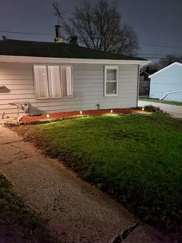 18237 Oakwood Avenue Lansing IL 60438