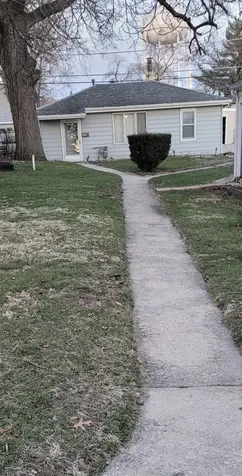 18237 Oakwood Avenue Lansing IL 60438