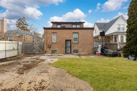 1908 South 23rd Avenue Maywood IL 60153