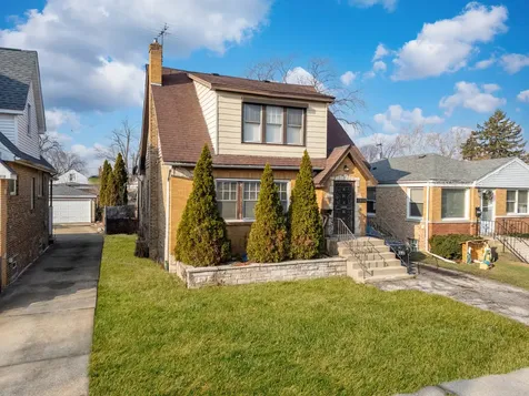 1908 South 23rd Avenue Maywood IL 60153