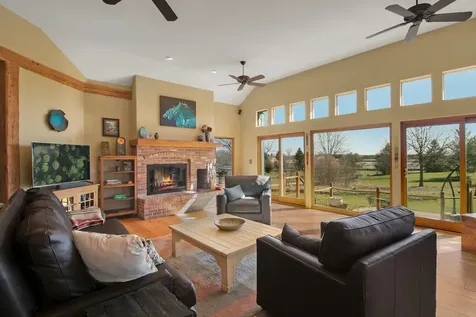 859 Old Kirk Road Geneva IL 60134