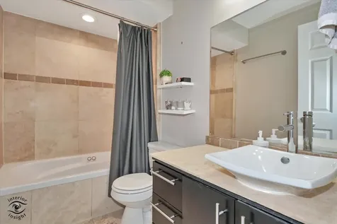 11124 South 84th Avenue Palos Hills IL 60465