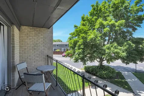 11124 South 84th Avenue Palos Hills IL 60465