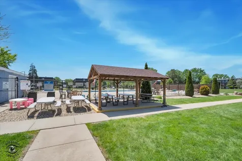 11124 South 84th Avenue Palos Hills IL 60465