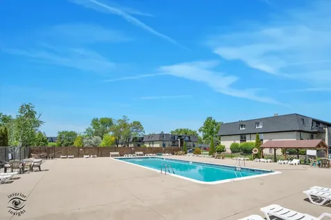 11124 South 84th Avenue Palos Hills IL 60465