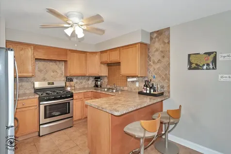 11124 South 84th Avenue Palos Hills IL 60465