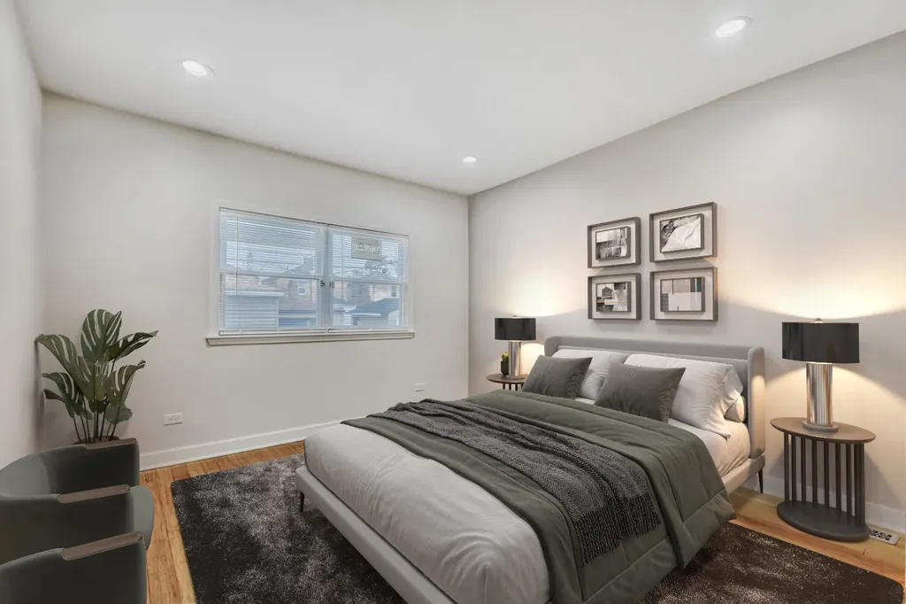8240 South Wolcott Avenue Chicago IL 60620