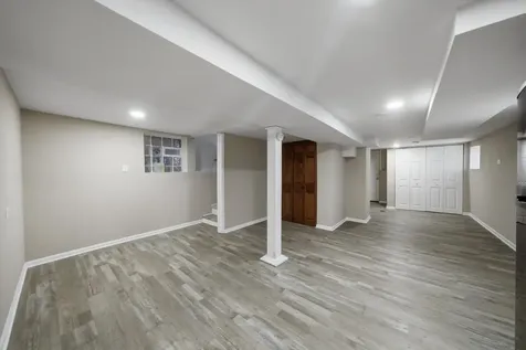1113 South 7th Avenue Maywood IL 60153