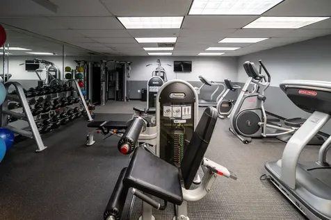 6030 North Sheridan Road Chicago IL 60660