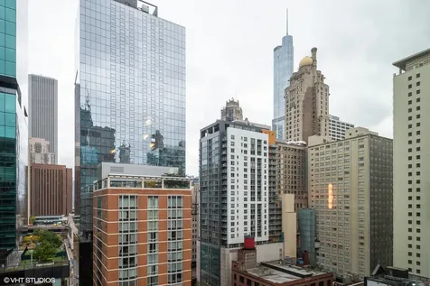 211 East Ohio Street Chicago IL 60611