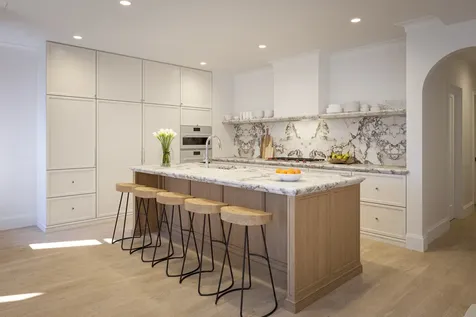2468 North Orchard Street Chicago IL 60614