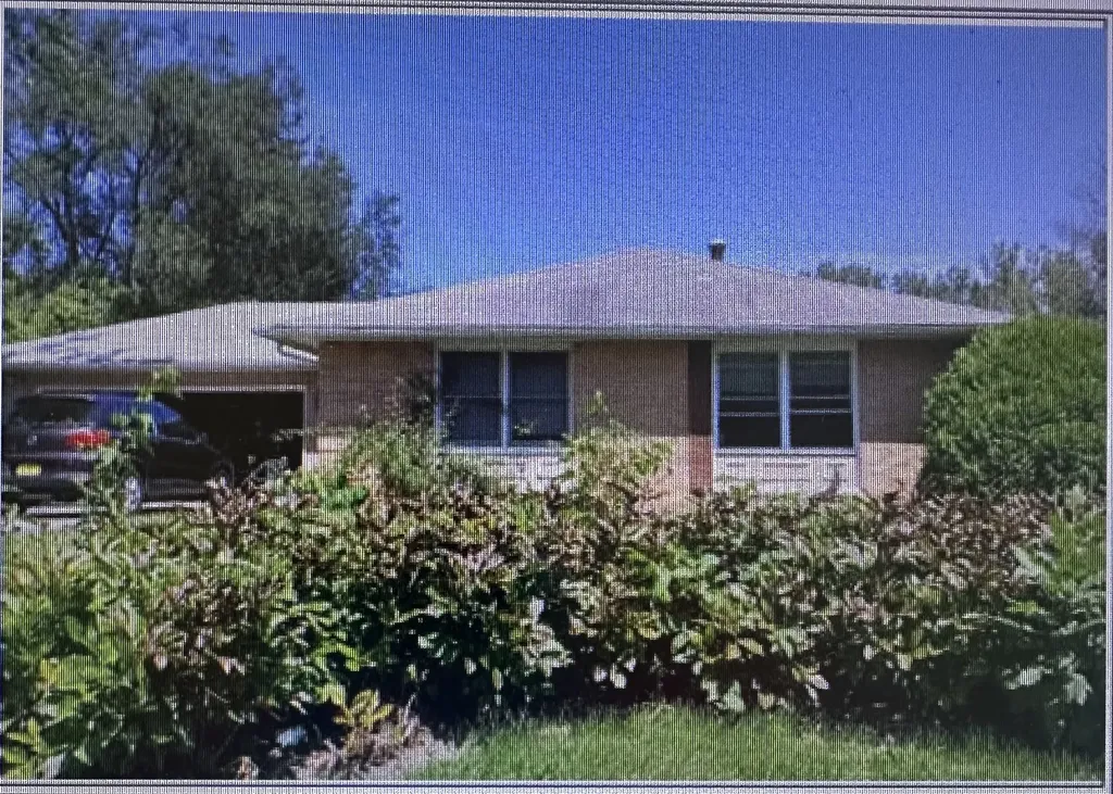 33 Circle Drive Indian Creek IL 60061