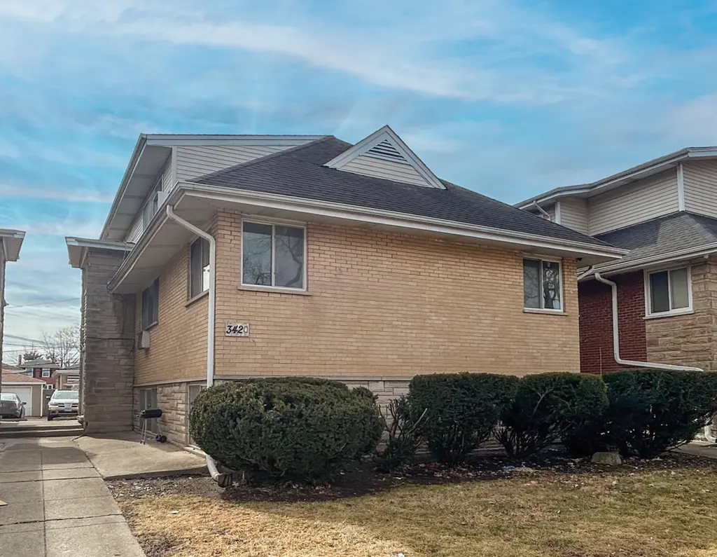 3420 Warren Avenue Bellwood IL 60104