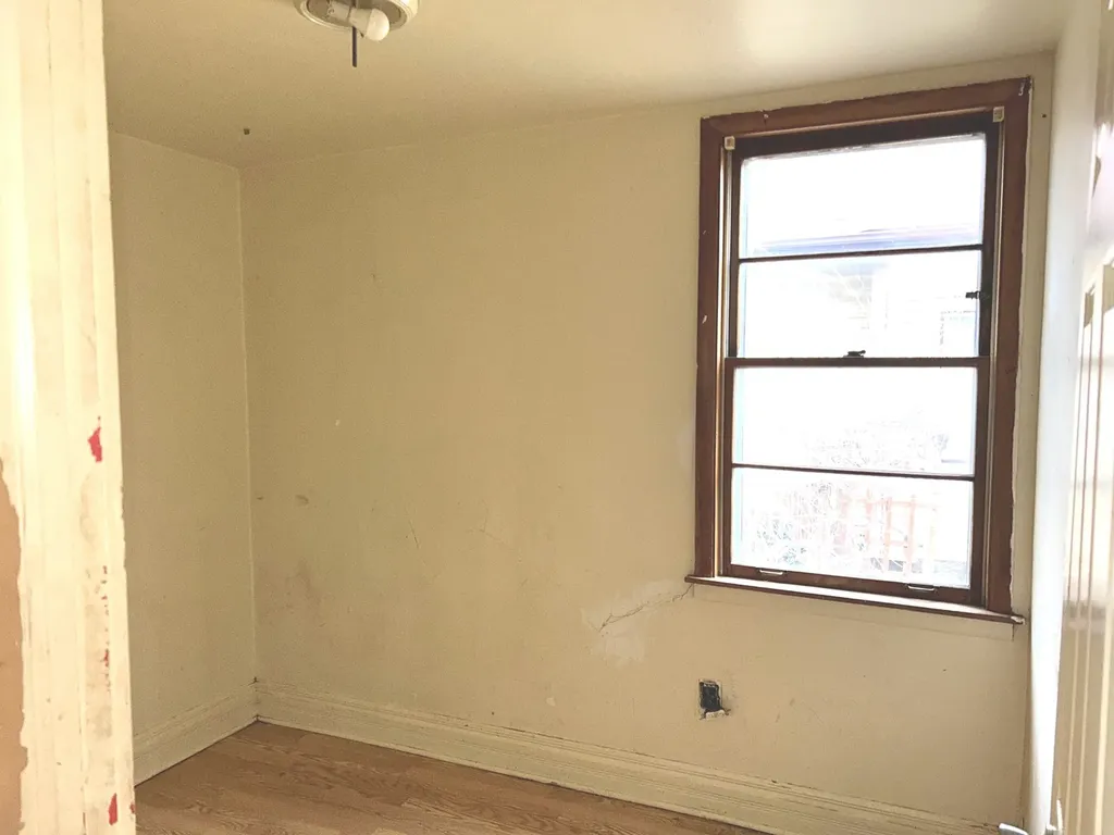 12557 Ann Street Blue Island IL 60406