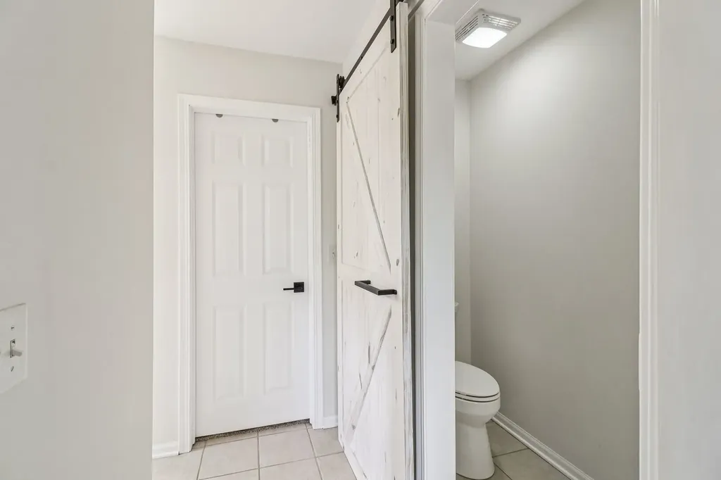 1195 Mark Court Antioch IL 60002