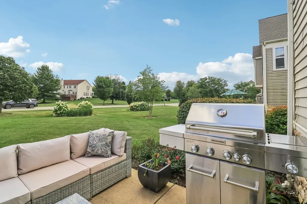 1195 Mark Court Antioch IL 60002