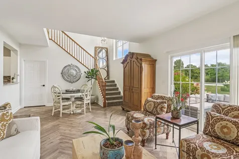 1195 Mark Court Antioch IL 60002