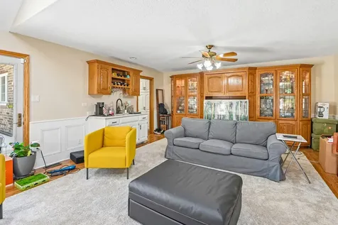 7916 Dooneen Avenue Tinley Park IL 60477