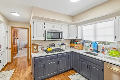 7916 Dooneen Avenue Tinley Park IL 60477