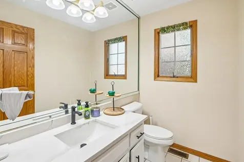 7916 Dooneen Avenue Tinley Park IL 60477