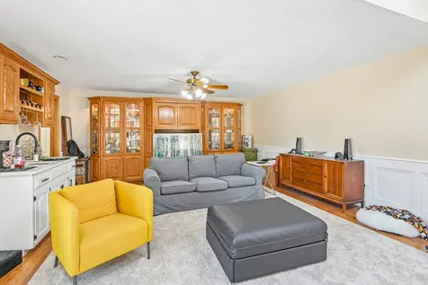 7916 Dooneen Avenue Tinley Park IL 60477