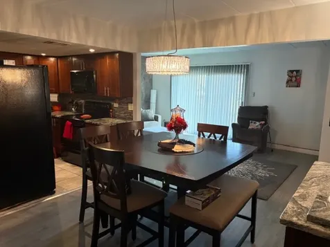 7006 West 98th Street Chicago Ridge IL 60415