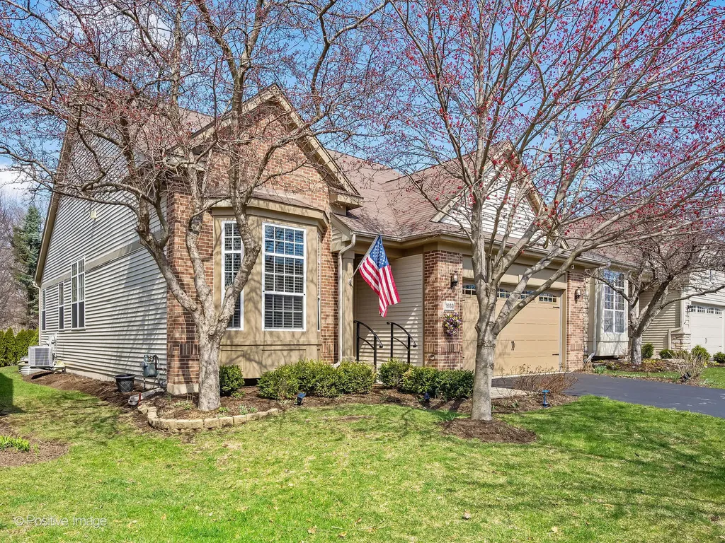 1660 Briarheath Drive Aurora IL 60505