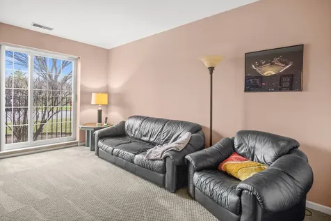 115 Hunt Club Drive St. Charles IL 60174