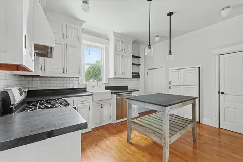 615 North William Street Farmer City IL 61842